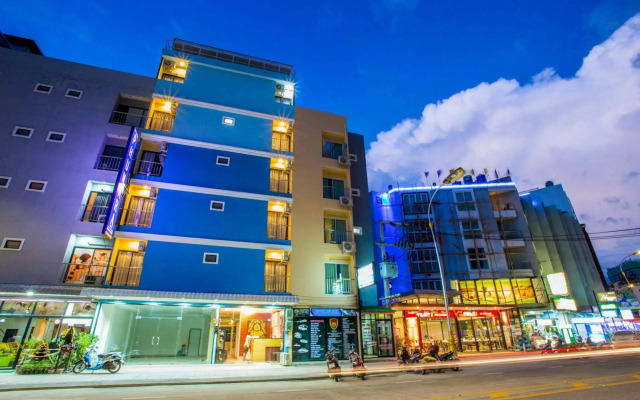 OYO 996 Phunara Residence