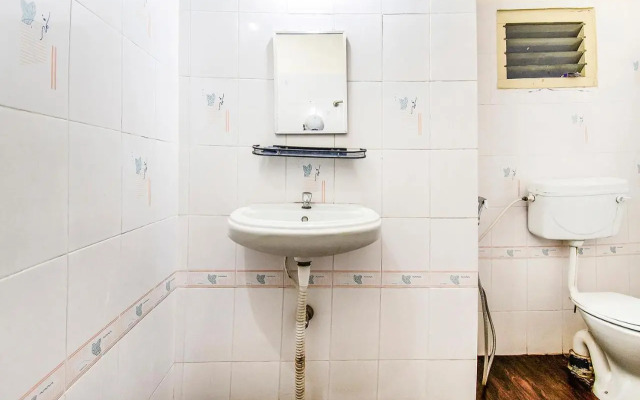 Fabhotel Aditya Yatri Nivas