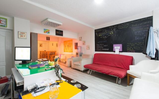 In House Hostel