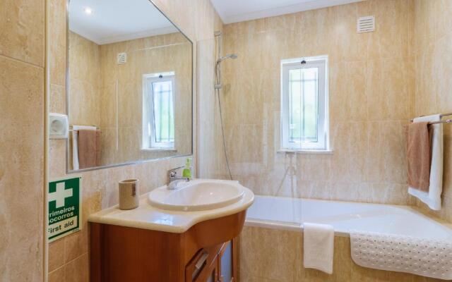 Casa Vista Mar für 8 Personen mit Pool