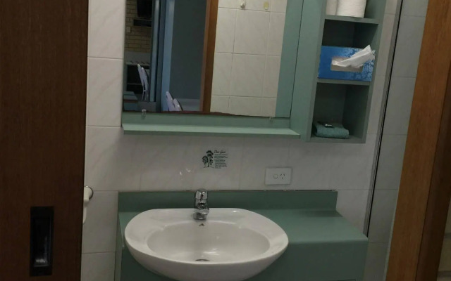 Caloundra Suncourt Motel