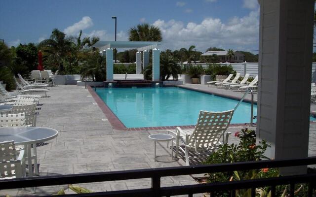 Lighthouse Inn At Aransas Bay