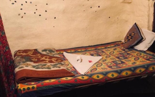 Shiva Guest House