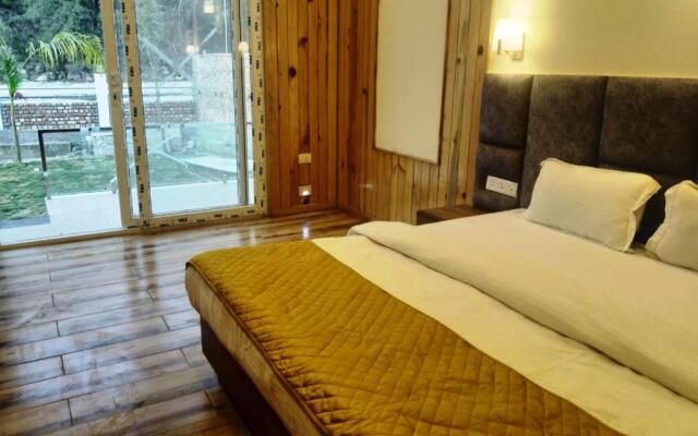 Qcent Woods Spa & Resort