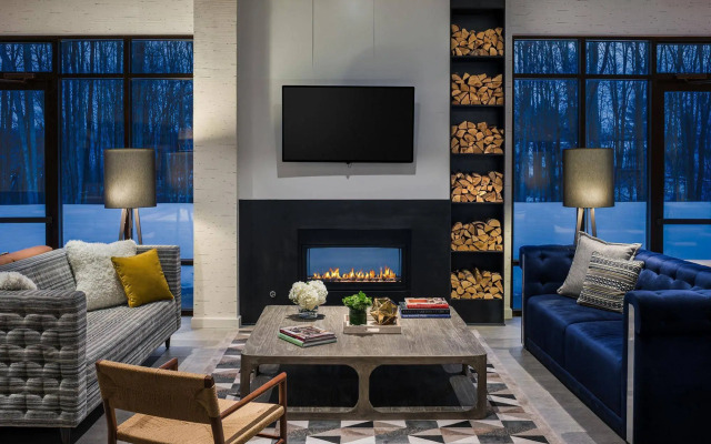 Hotel Zero Degrees Danbury