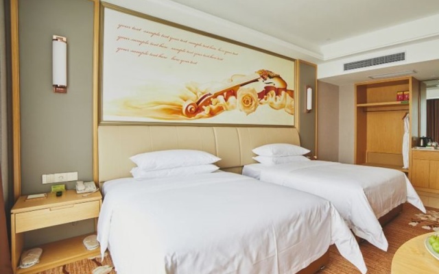 Vienna International Hotel(Shuanglong airport store of Guiyang Airport) — фото 3