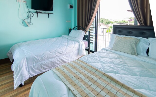 Brown Home Sattahip 19