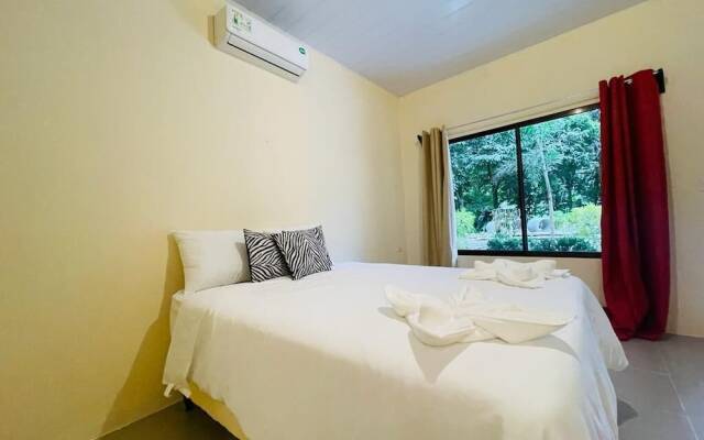 Grand Park Manuel Antonio