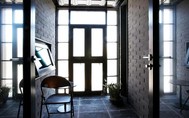 Lee Design Hotel