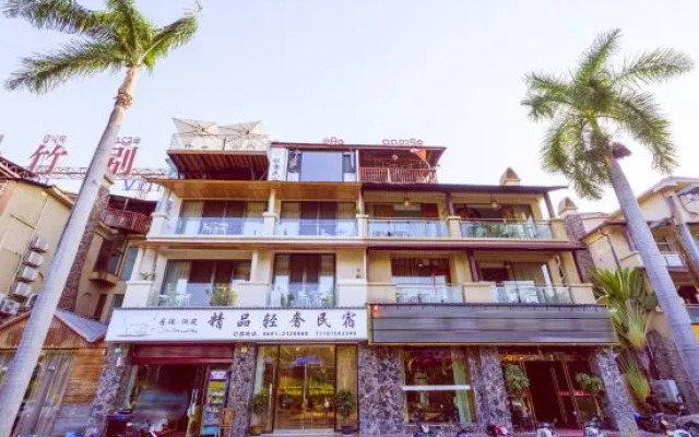 Xishuangbanna Jinghong Danrui Lanzhu Light Luxury Homestay