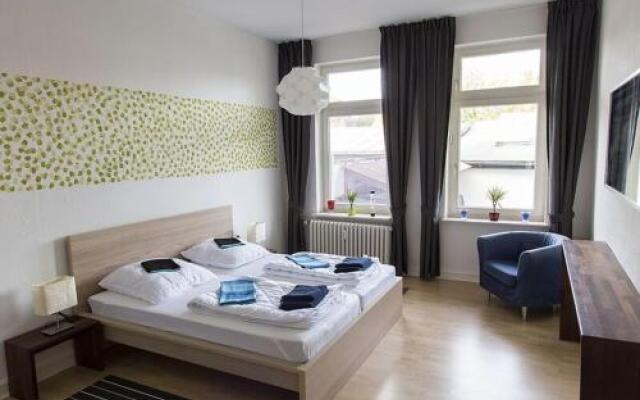 Stilvolle Altbauwohnung in zentraler Lage