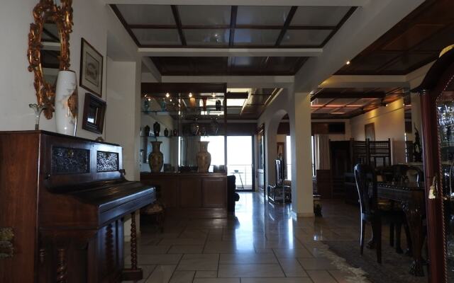 Collector Beach Loft