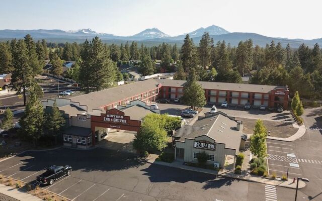 Sisters Inn And Suites