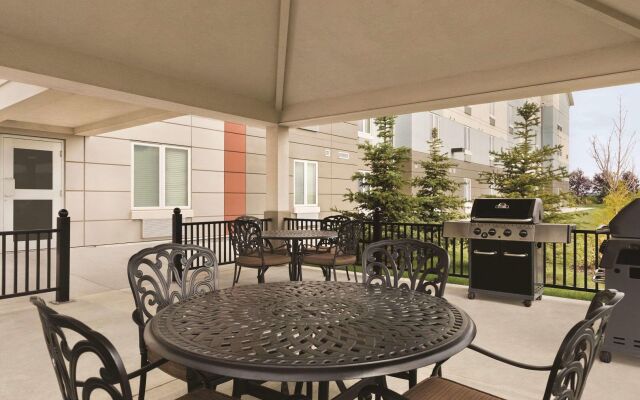 Park Inn by Radisson, Calgary Airport North, AB
