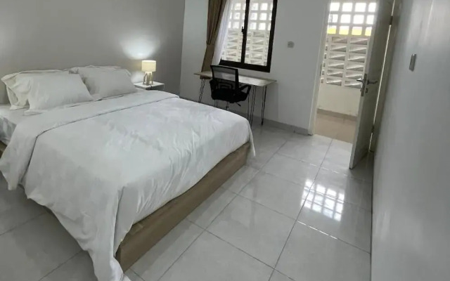 9 Residence Guesthouse Syariah Cilandak