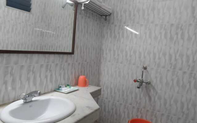 Hotel PLR Grand