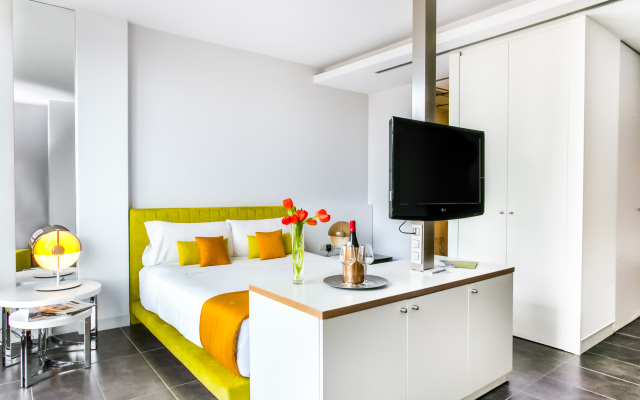 Cosmo Apartments Sants