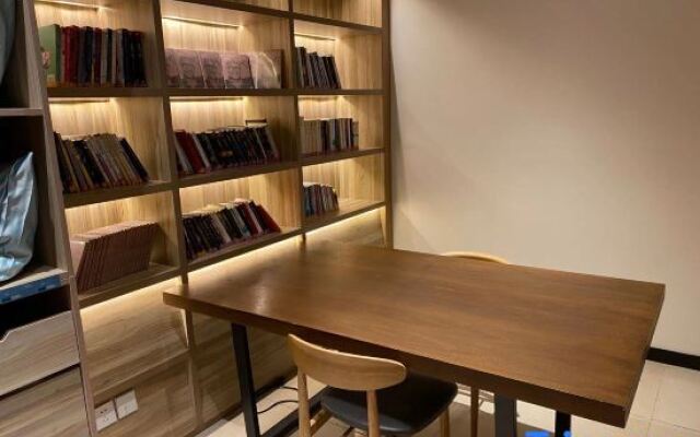 HanTing Premium Hotel (Zhengzhou Huayuan Road ITC Center)