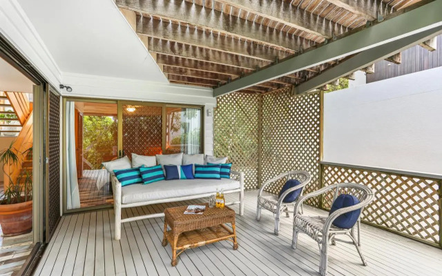 Sunshine Beach Shack