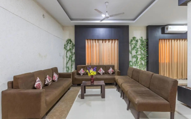 Oyo Flagship 806442 Hotel Big Boss