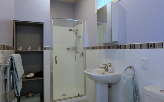 Waihi Beach Lodge