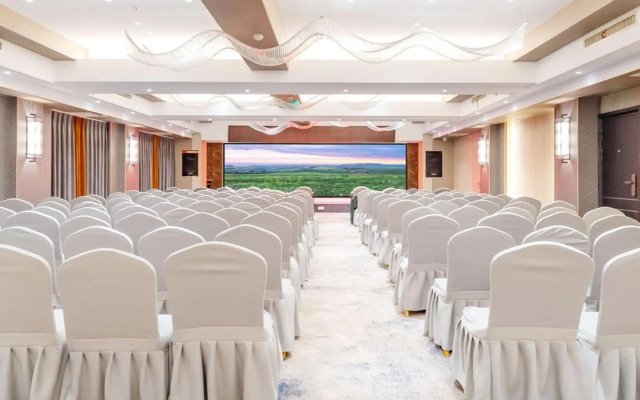 Manfei Apartment (Foshan Nanhai Baide Plaza Shop)