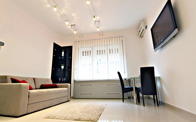 City Centre Apartment Novi Sad