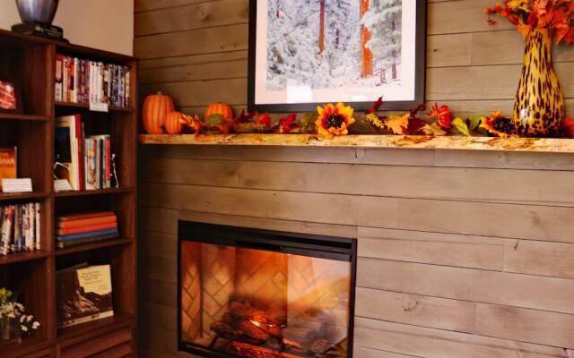 Sheridan House Inn - Adult Only