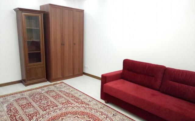 250 Rozybakieva Street