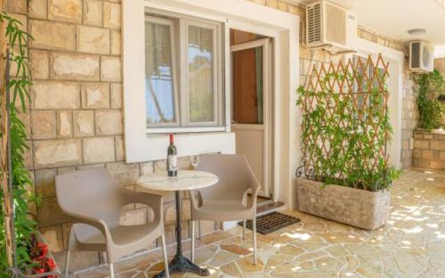 Guest House S-Lux