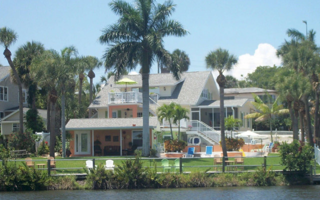 Crane Creek Inn Bed and Breakfast