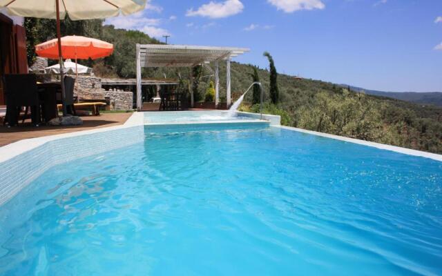 Elia Pilio Villas