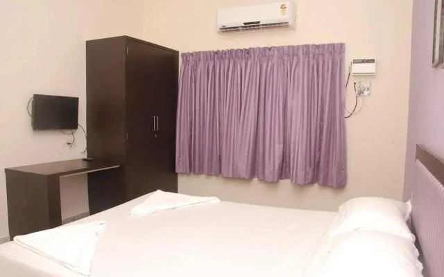 Hotel Nalaas Aappakadi-Kanchipuram