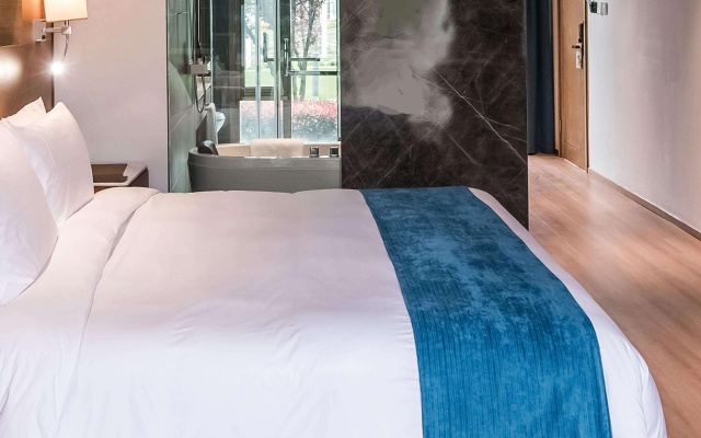 Novotel Suzhou Tai Lake Santeh Hotel – Guest Rooms – Suzhou
