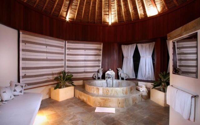 Dewani Villa Resort