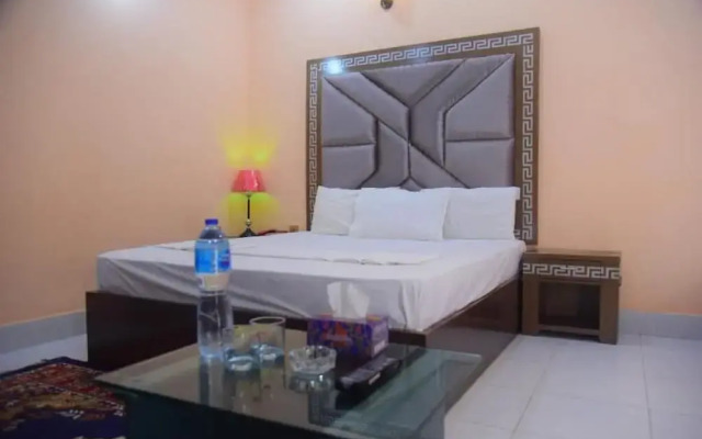Hotel Shaheen Continental Multan