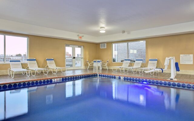 Holiday Inn Express & Suites Somerset Central by IHG