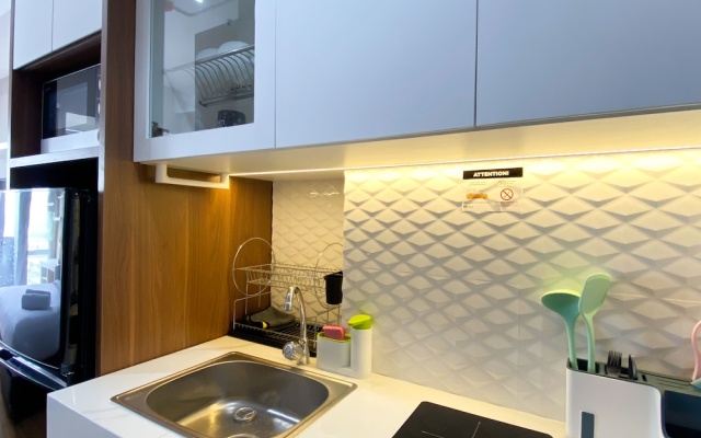 Warm And Cozy Studio At Vasanta Innopark Apartment – Kitchen – Cikarang