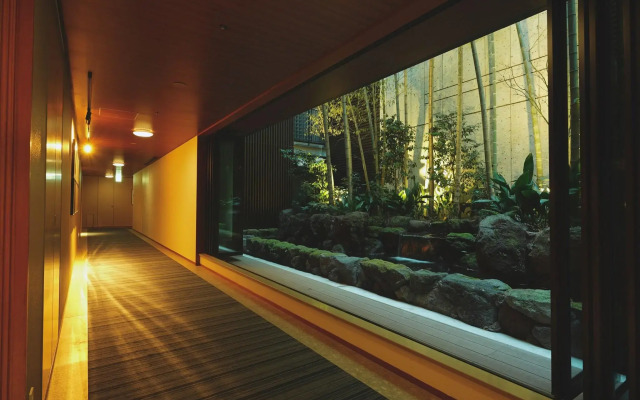 The Aoyama Grand Hotel
