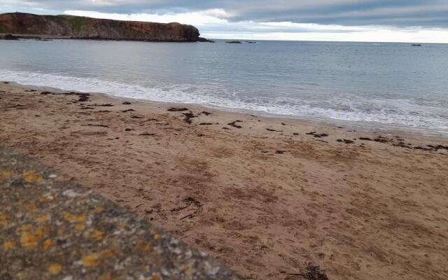 Charming Eyemouth Apartment Close the Beach