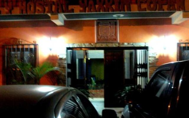 Hotel y Hostal Yaxkin Copan