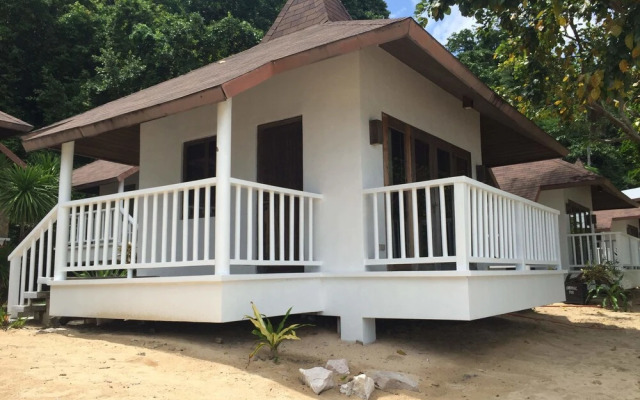 Hunongan Cove