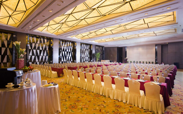 Ningbo Nanyuan Universe Deluxe Hotel