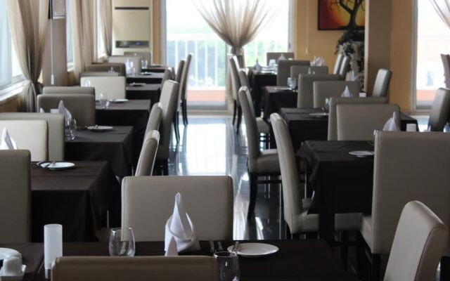 Hotel Imperio
