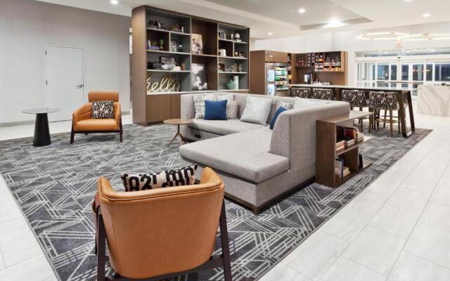 DoubleTree by Hilton Dothan, AL