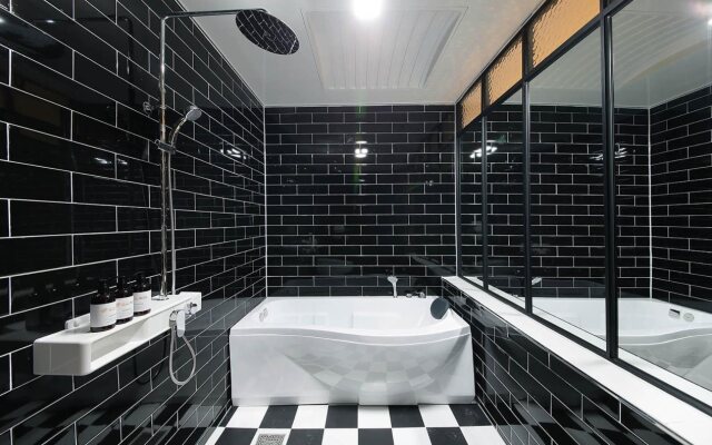 Hotel NOL