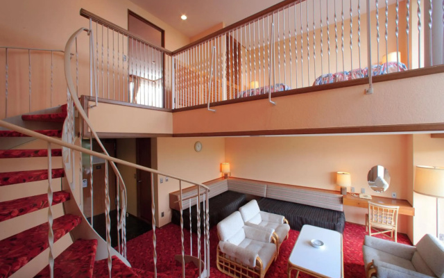 Kamogawa Grand Hotel