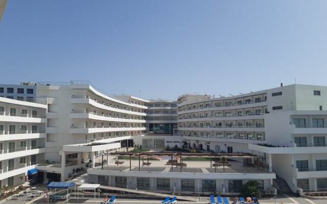 Apartamentos Gema Aguamarina Golf