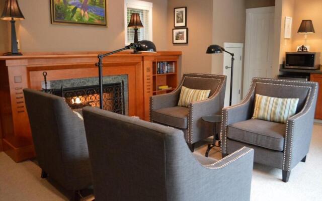 Cannon Beach Hotel Collection