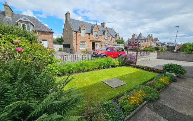 Abermar Guest House